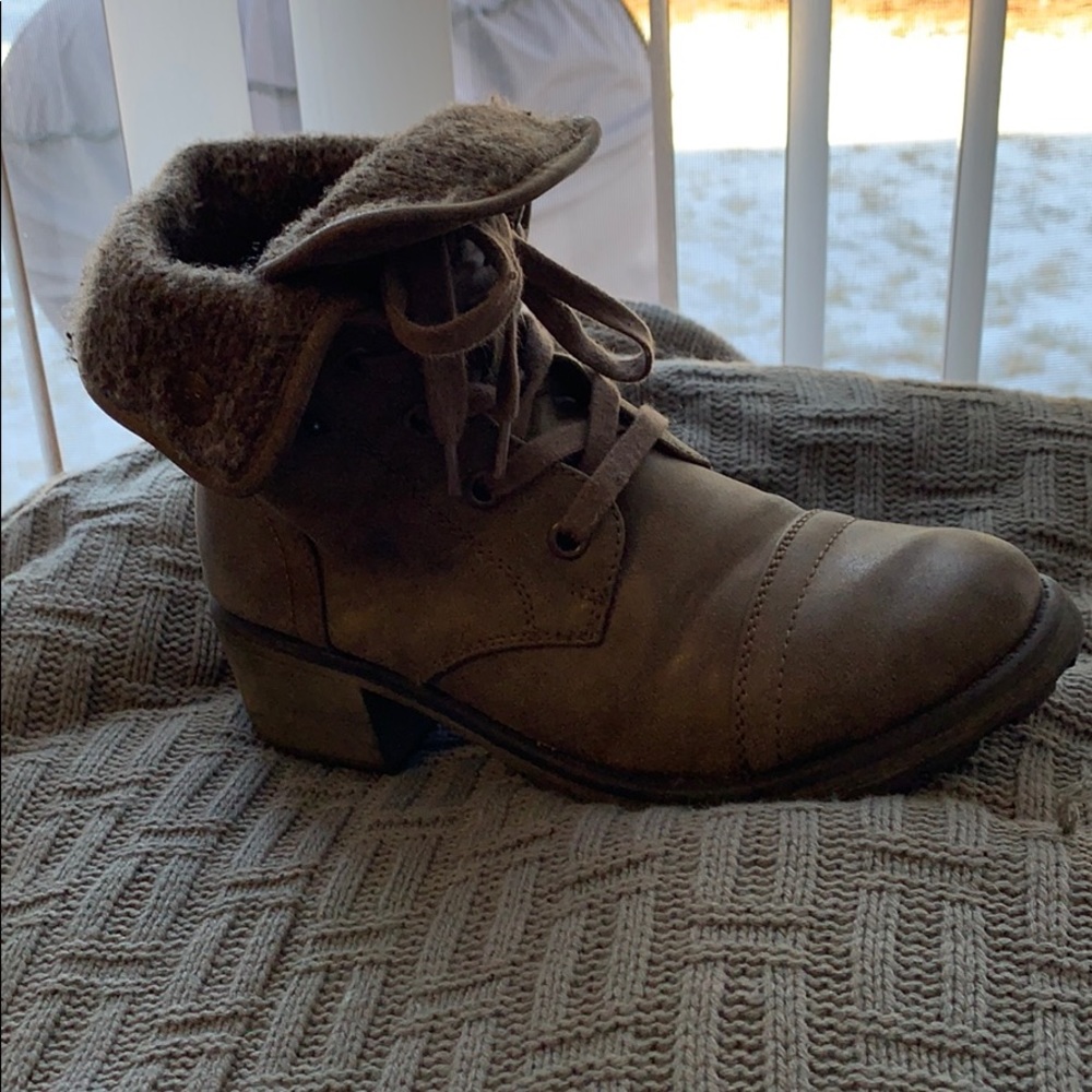 Roxy booties